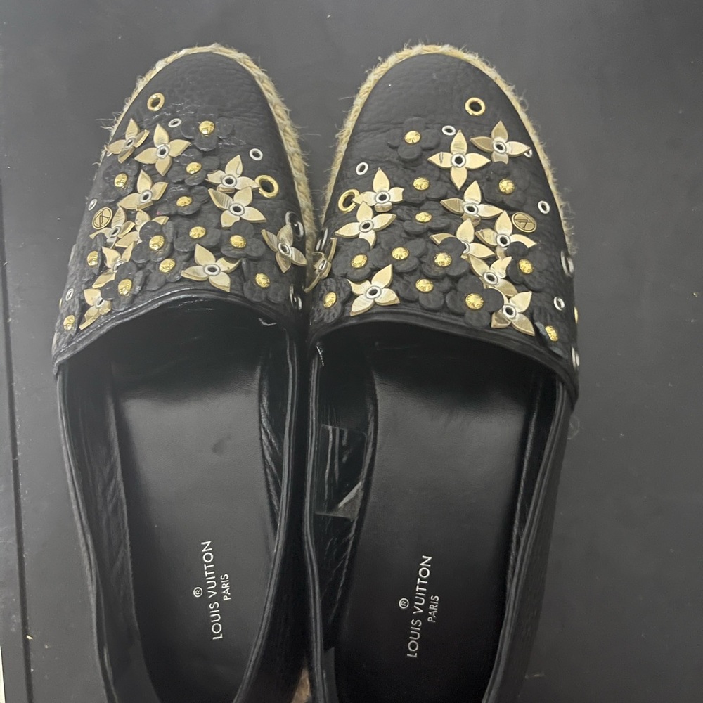 Louis Vuitton shoes - Picture 3 of 4